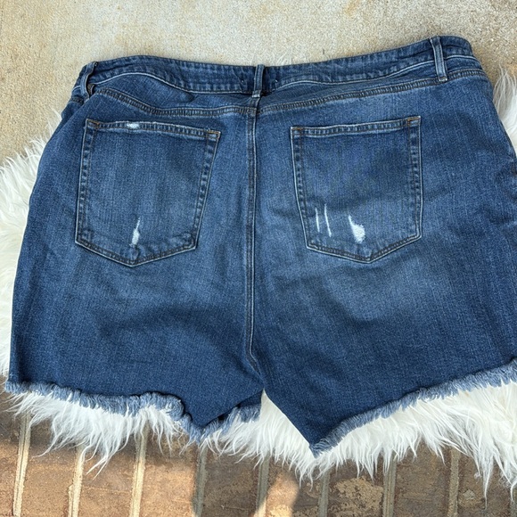Loft Jean shorts - Picture 4 of 4
